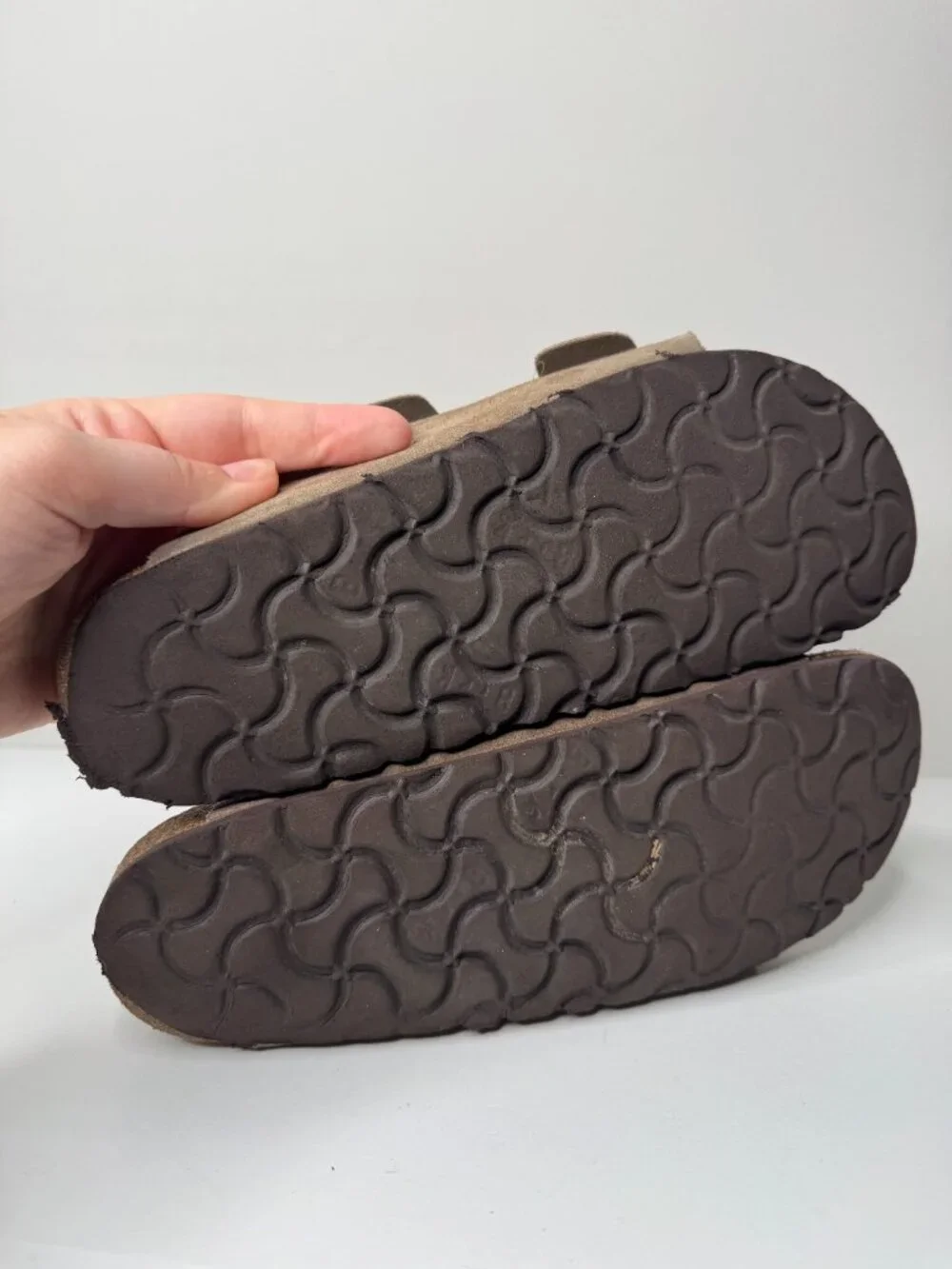 Birkenstock Arizona Suede Slides EU40 Brown Double Strap Adjustable Womens 9 Men